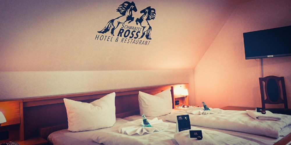 Hotel Restaurant Schwarzes Ross 46/60
