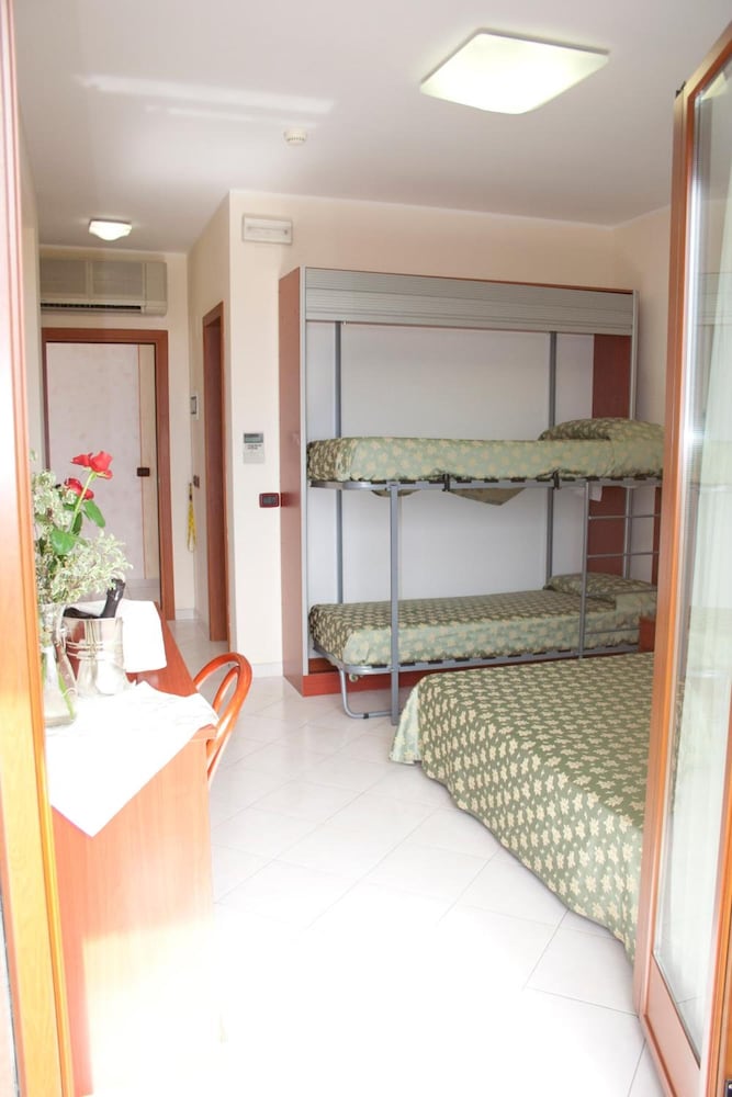 Hotel Felix 29/72