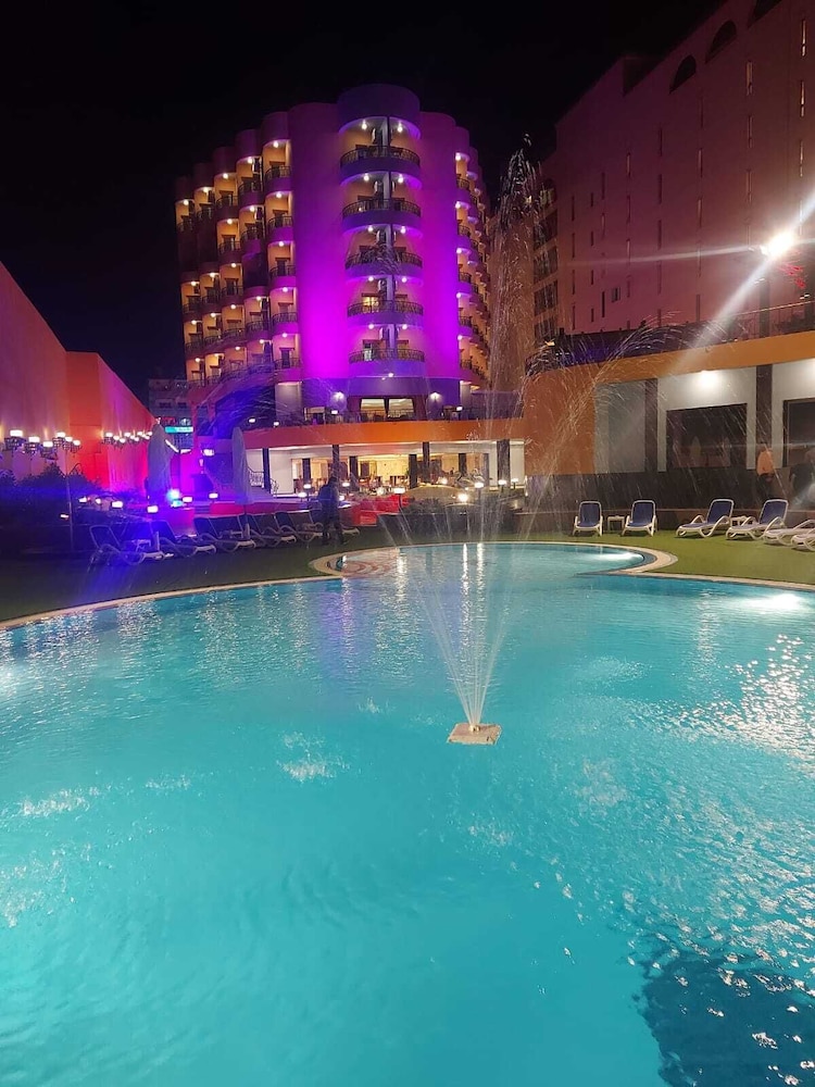 Lotus Hotel 4/28
