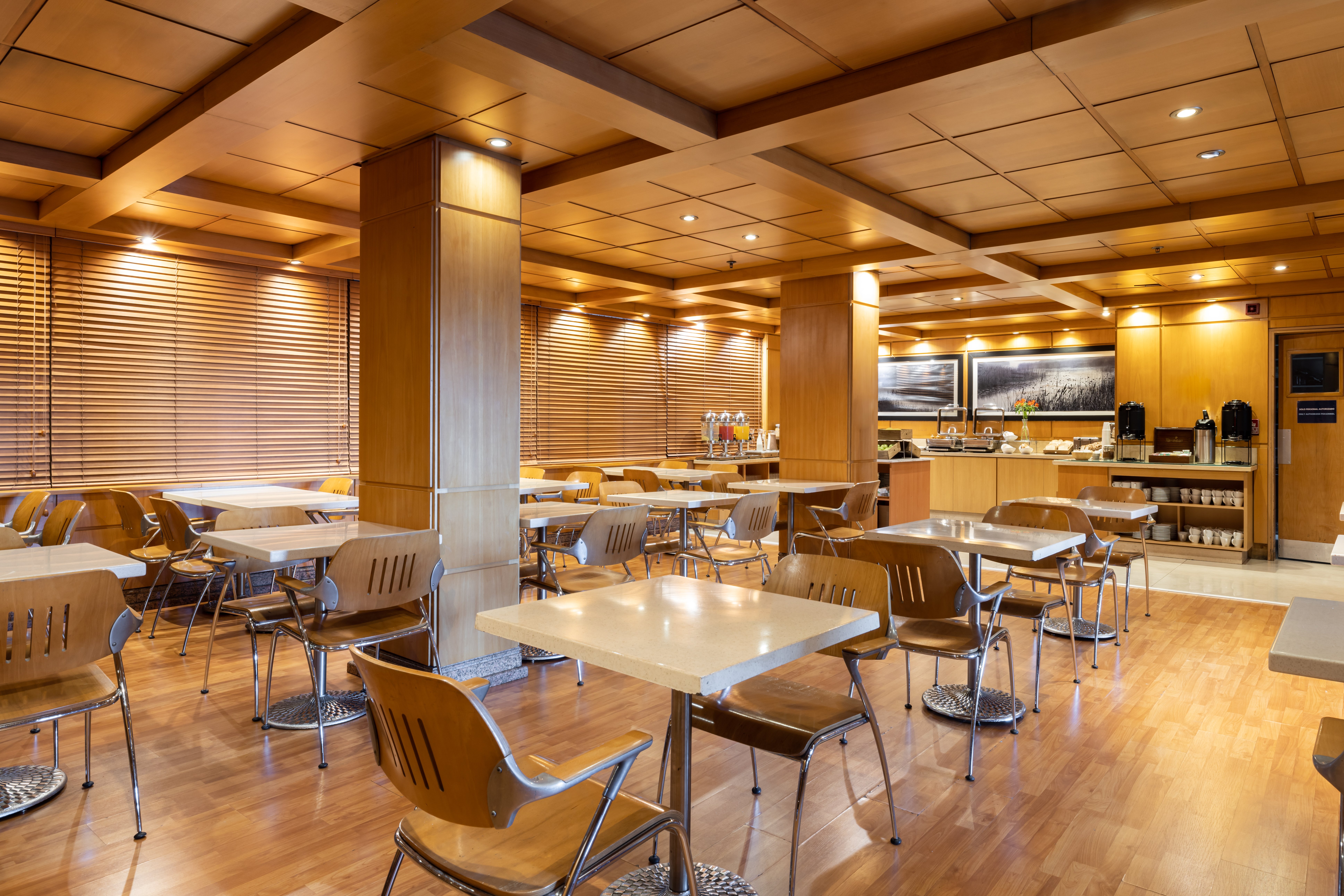 Holiday Inn Express Puerto Madero 23/38