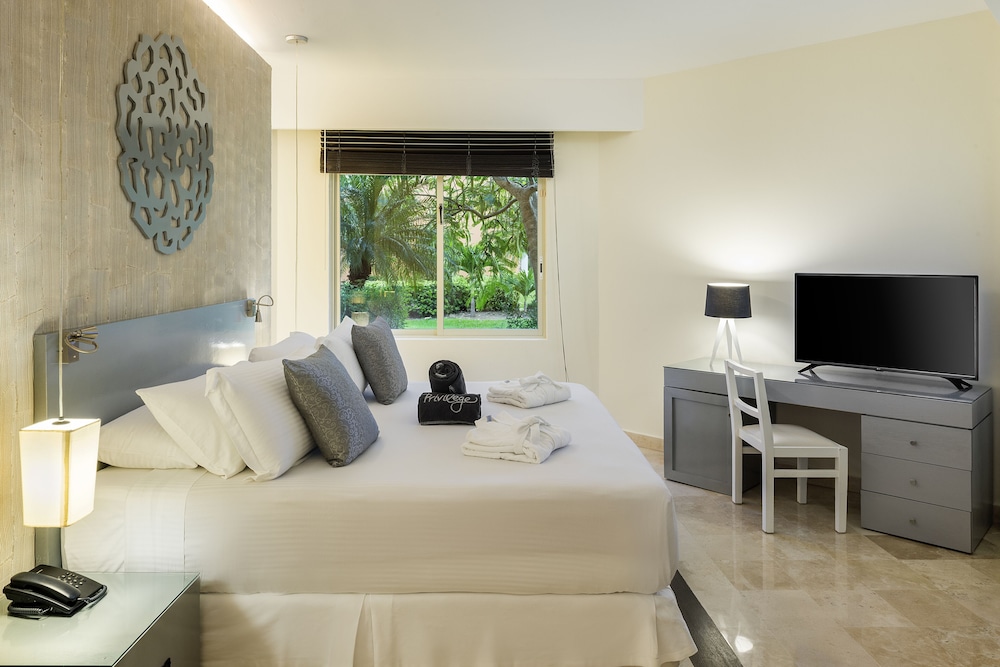 Ocean Maya Royale - Adults Only 12/44