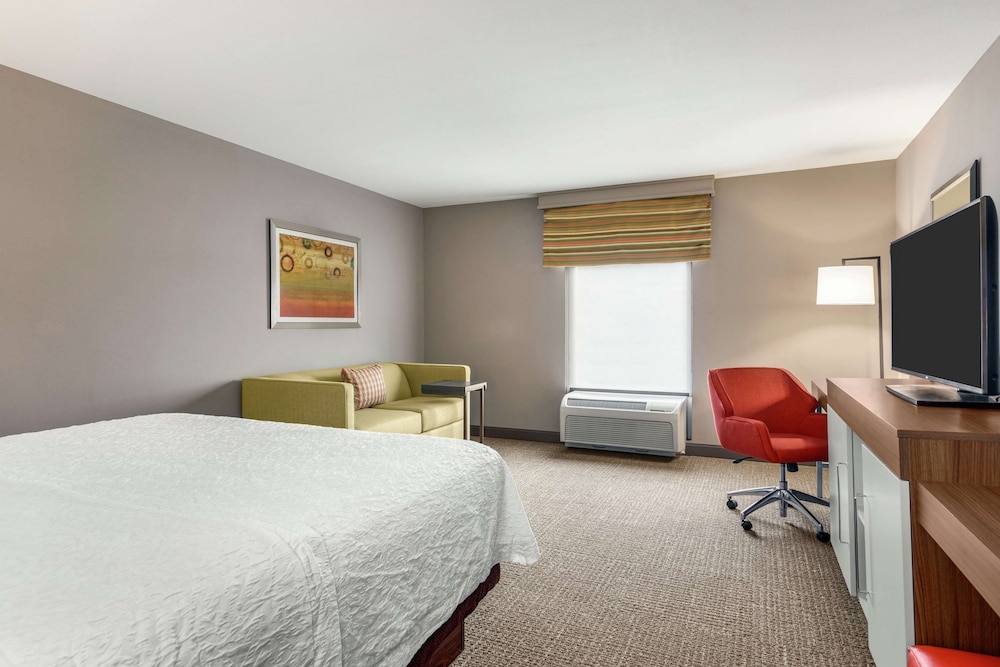 Hampton Inn Athens, OH 10/39
