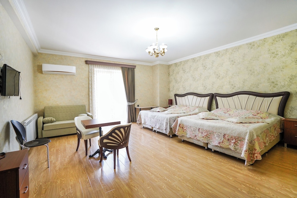 Natali Hotel 23/65