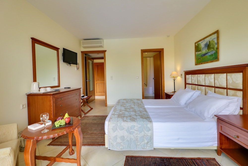 Aegean Melathron Thalasso Spa Hotel 15/81