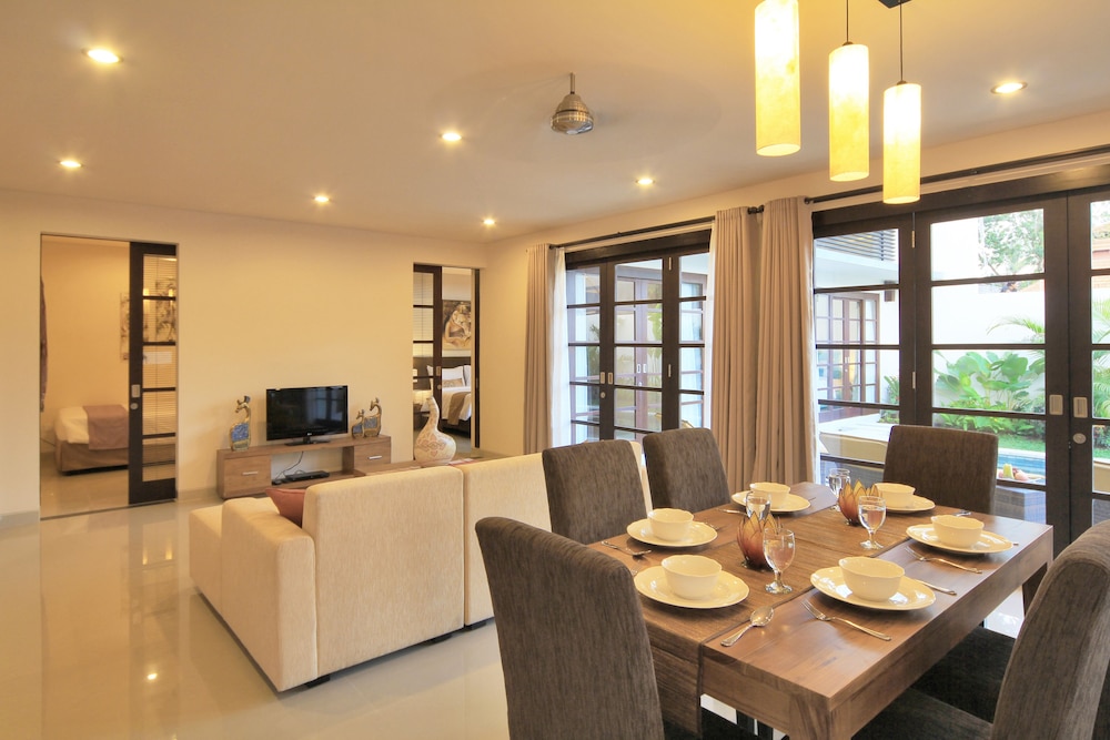 Destiny Villas and Residence 40/52