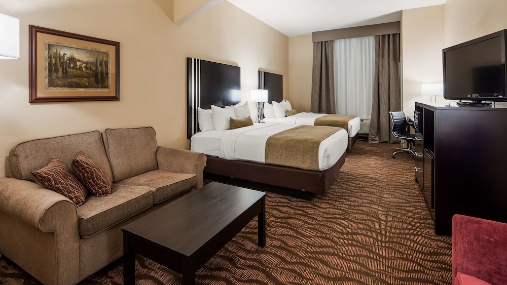 Best Western Plus Capital Inn 15/48