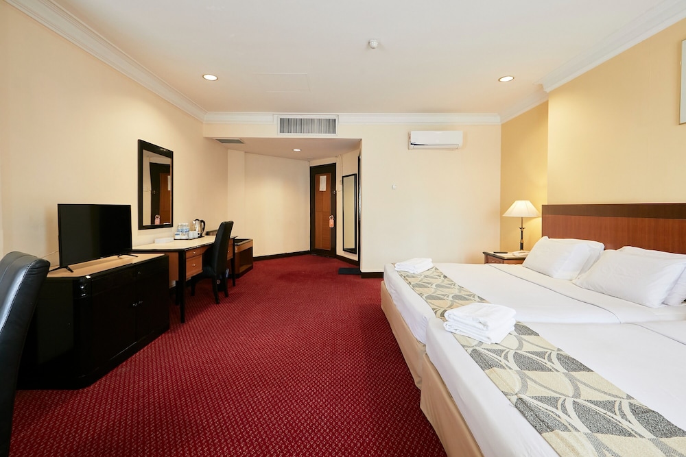 Kingston Hotel 11 @ PWTC, KL 7/47