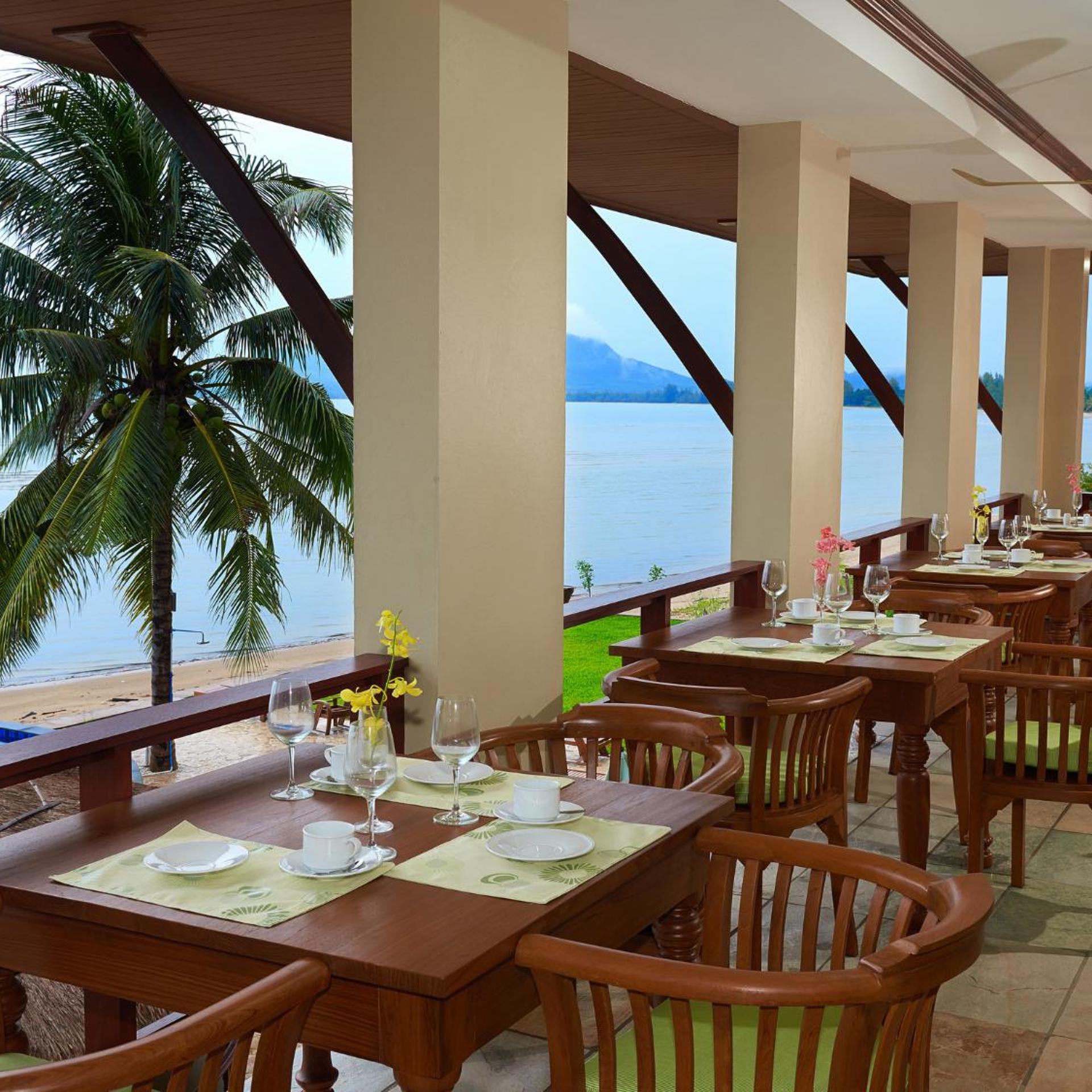 Sara Beachfront Boutique Resort 31/51