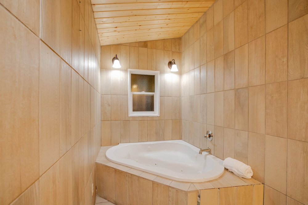 Arrowhead Tree Top Lodge 26/50