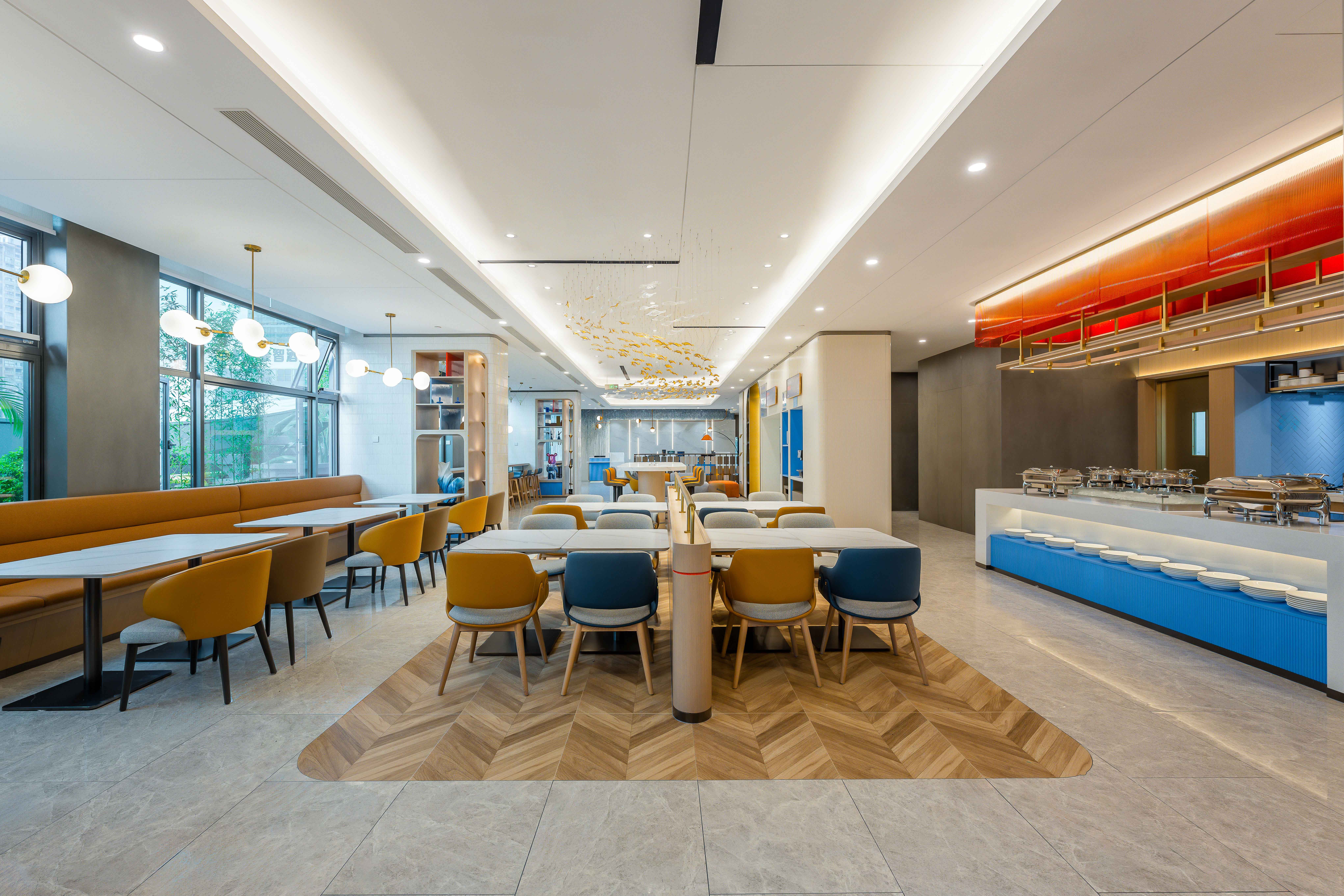 Holiday Inn Express Jiangmen East Station 34/51