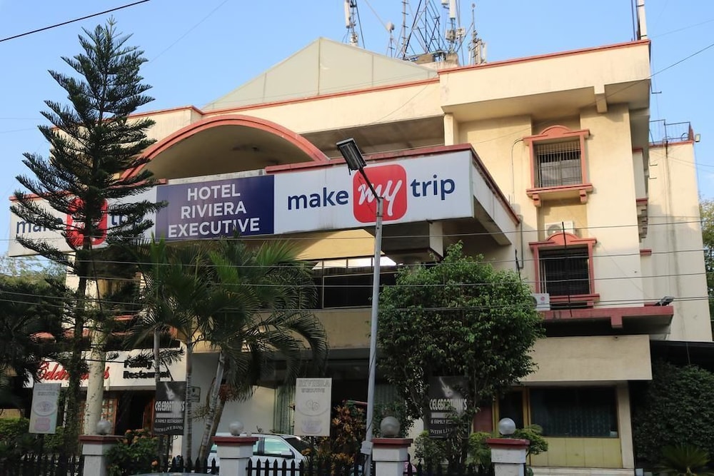 HOTEL RIVIERA EXECUTIVE 3/24