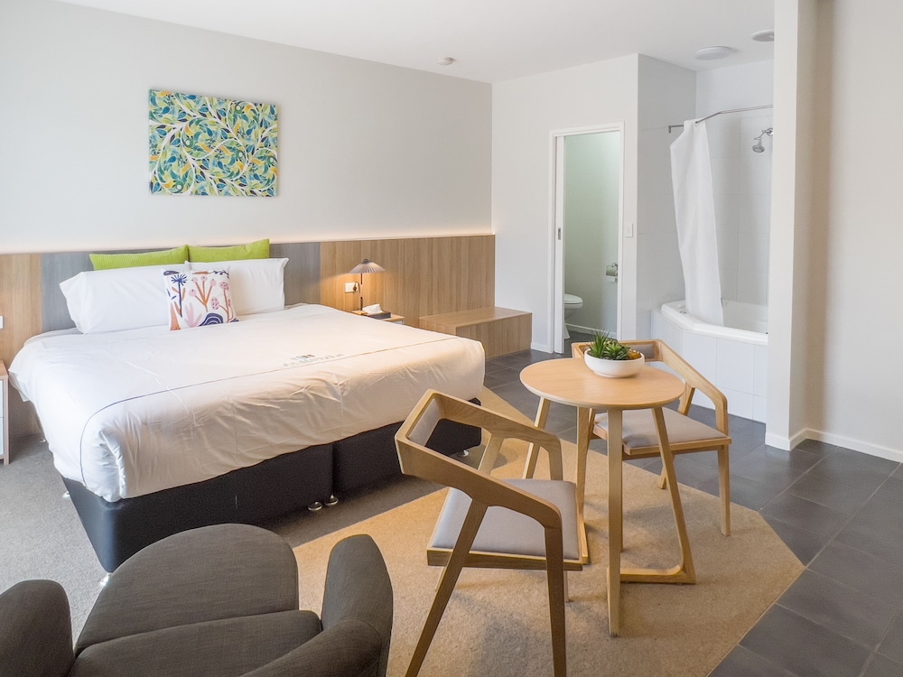 Port Fairy Motor Inn 26/63
