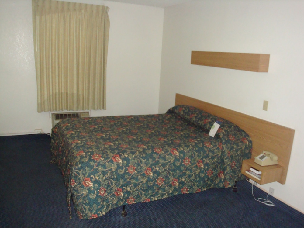 Travelers Inn by Hotel O Lake Havasu City 3/36