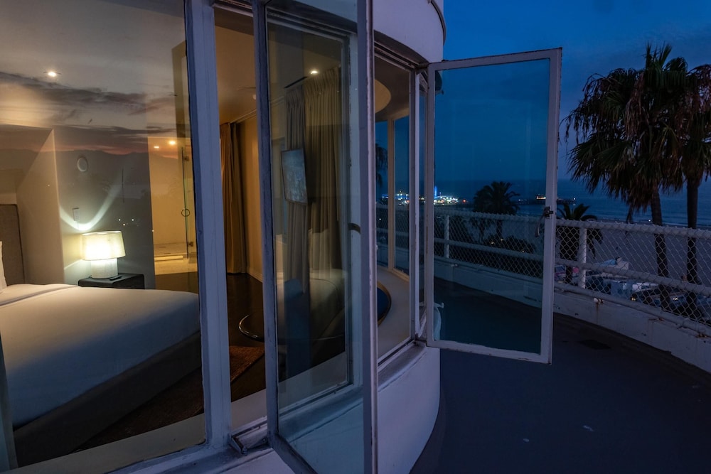 The Eden in SANTA MONICA - CA