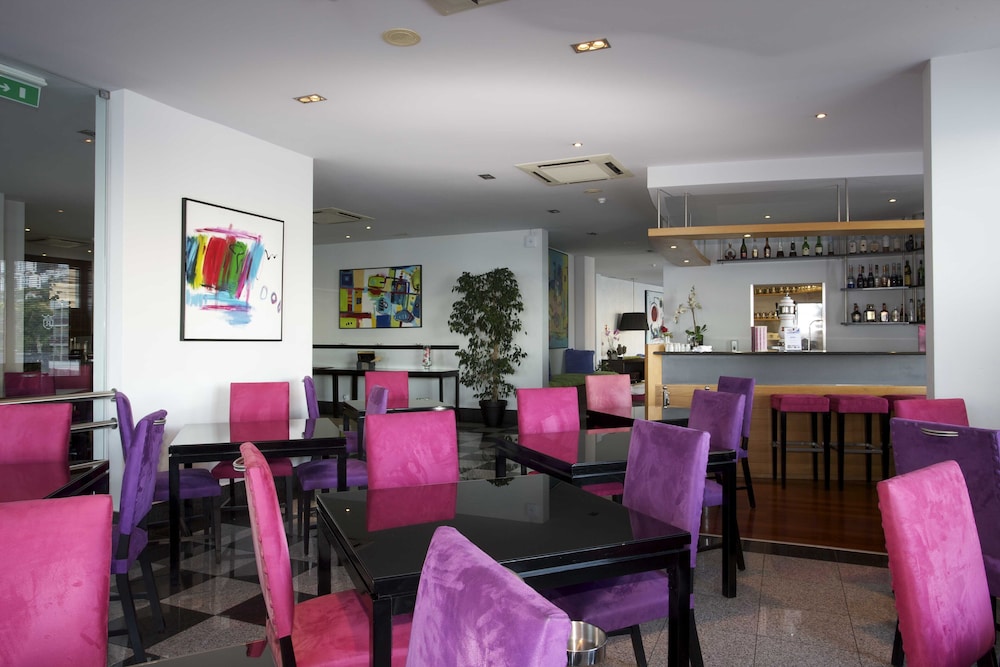 Madeira Regency Cliff - Adults Only 33/50