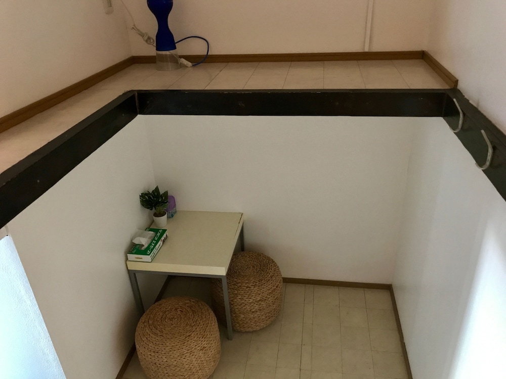 久茂地荘ホステル 写真2