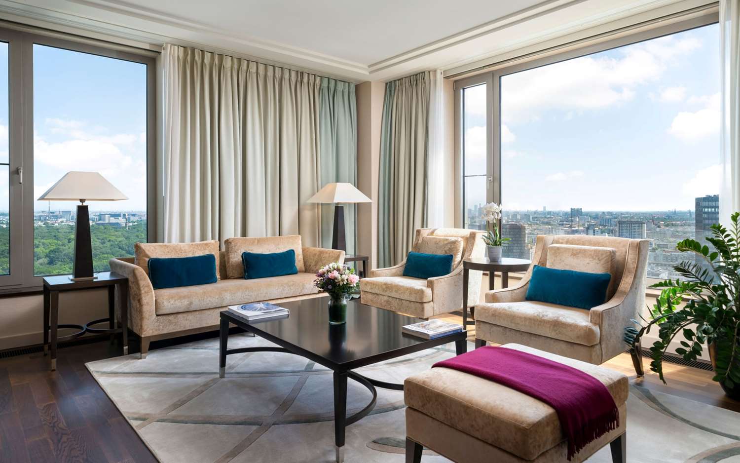 Tower, Suite, King Bed