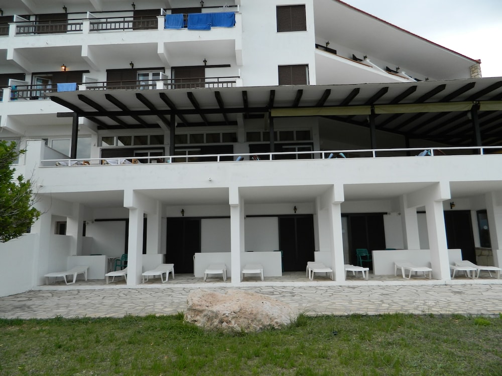 Glicorisa Beach Hotel photo4