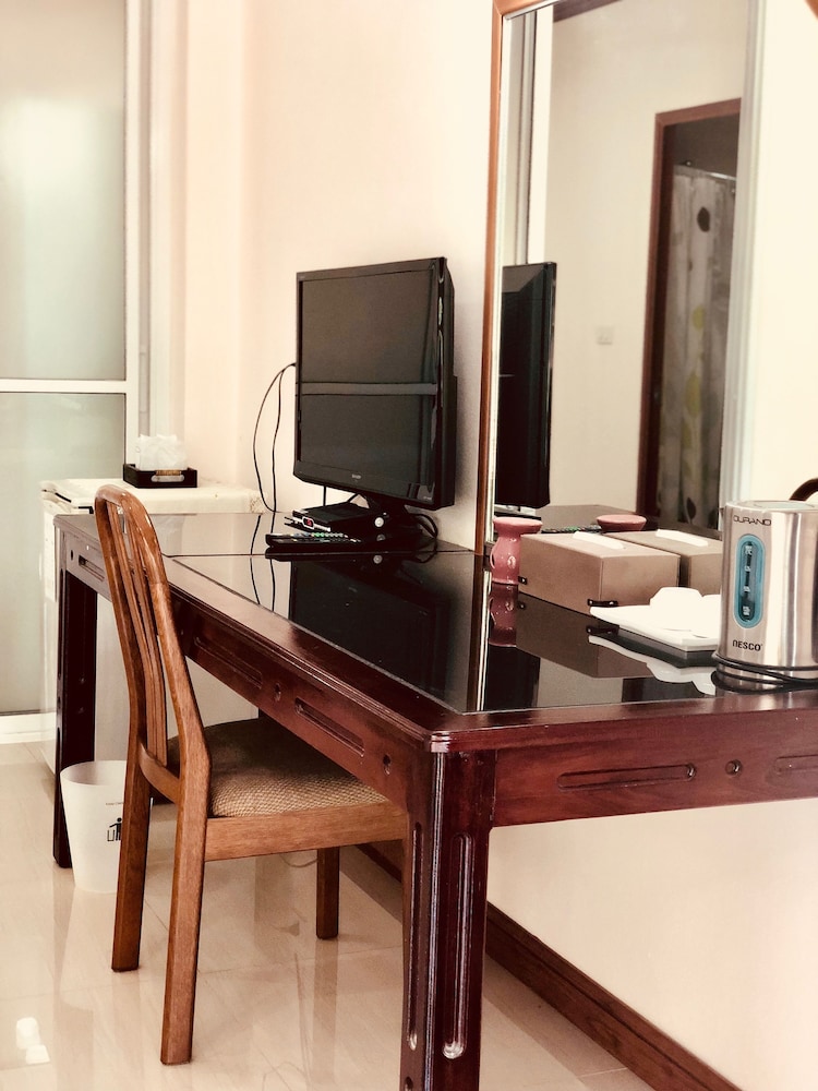 BAANPUFA RESORT 69/80