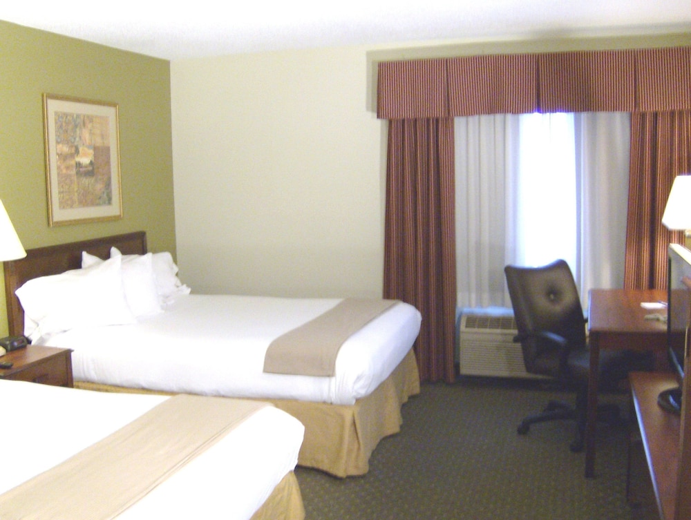Holiday Inn Express Evansville - West 20/49