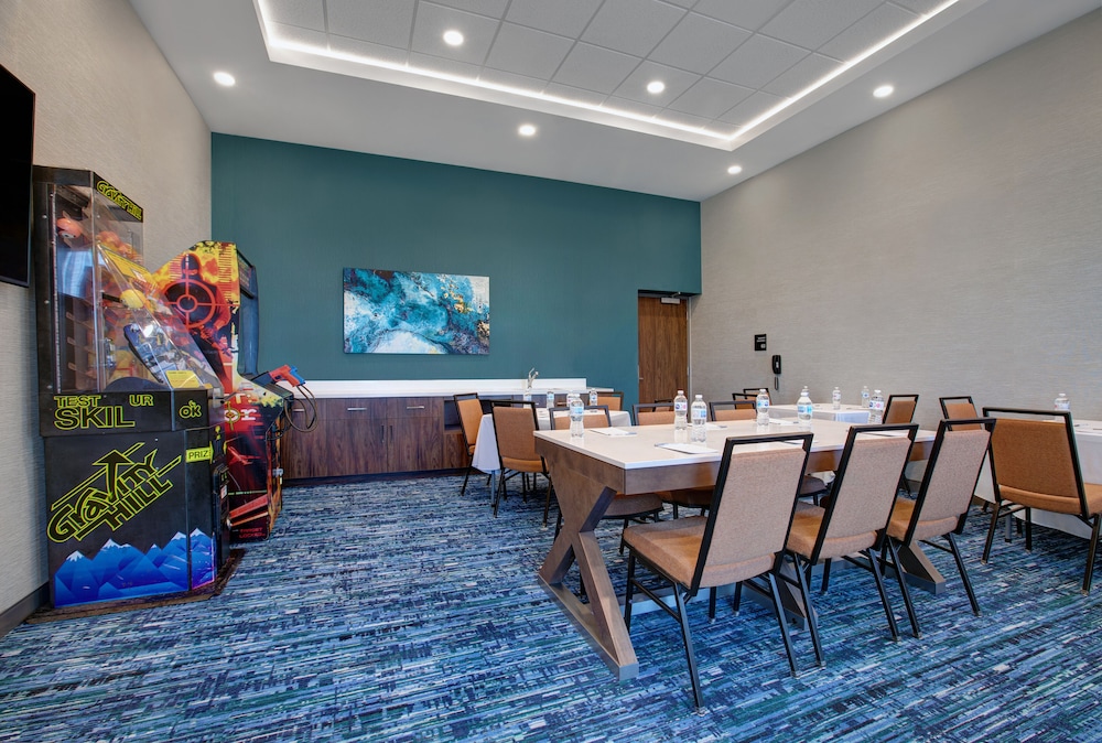 Hampton Inn and Suites by Hilton Waterloo St. Jacobs 39/45