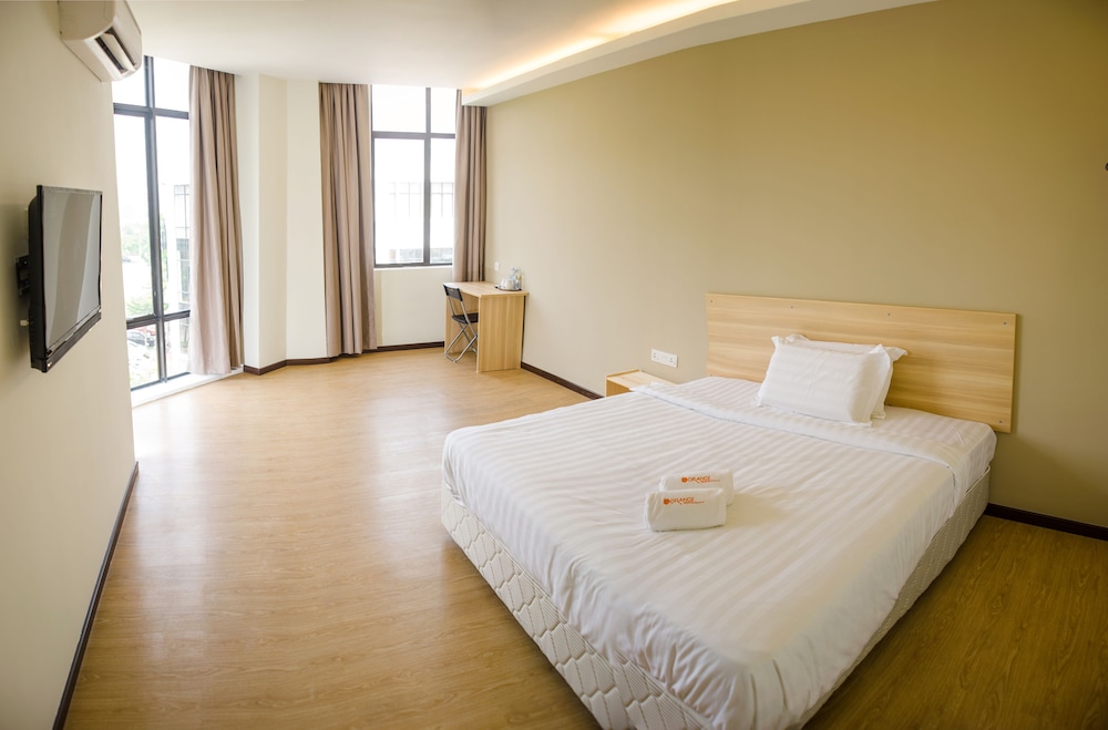Orange Hotel Sungai Buloh 14/37