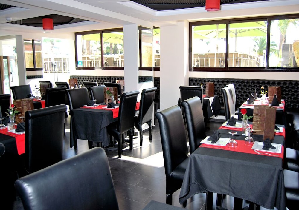 SUITE HOTEL TILILA 34/39