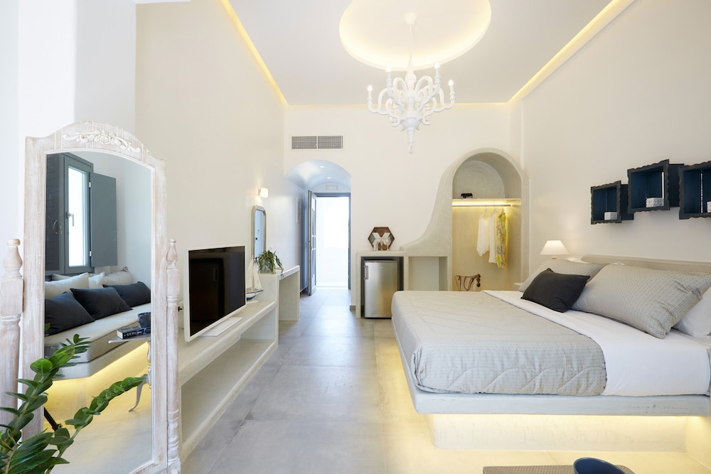 Amara Suites Santorini 6/50