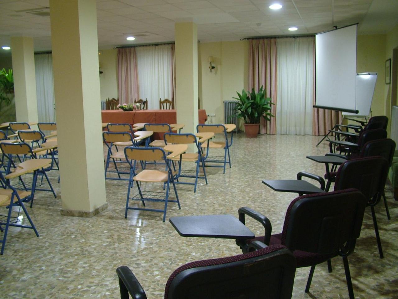 Hotel Río Piscina 56/75