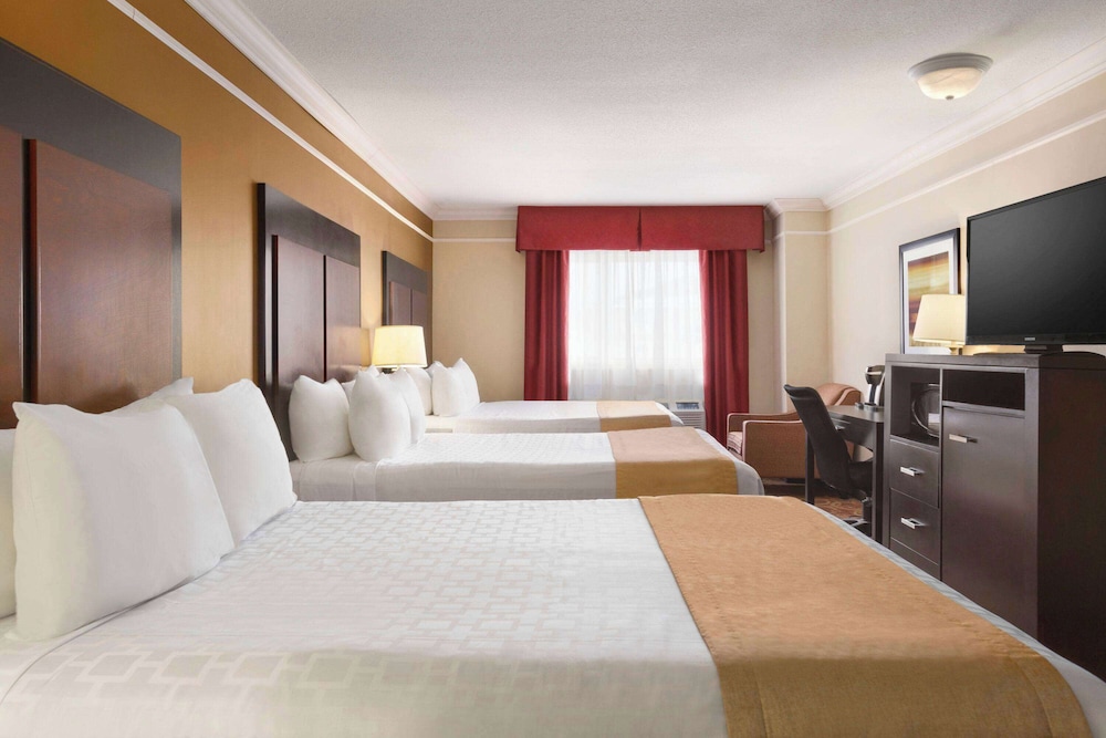 Travelodge by Wyndham Meadow Lake 6/29