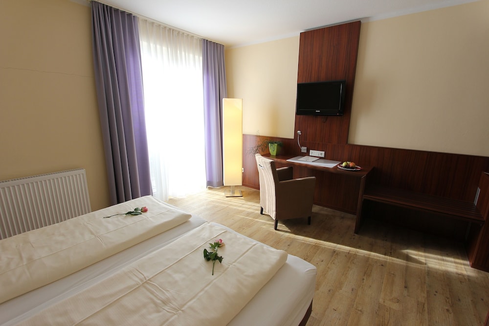 AKZENT Hotel Restaurant Jonathan 8/38
