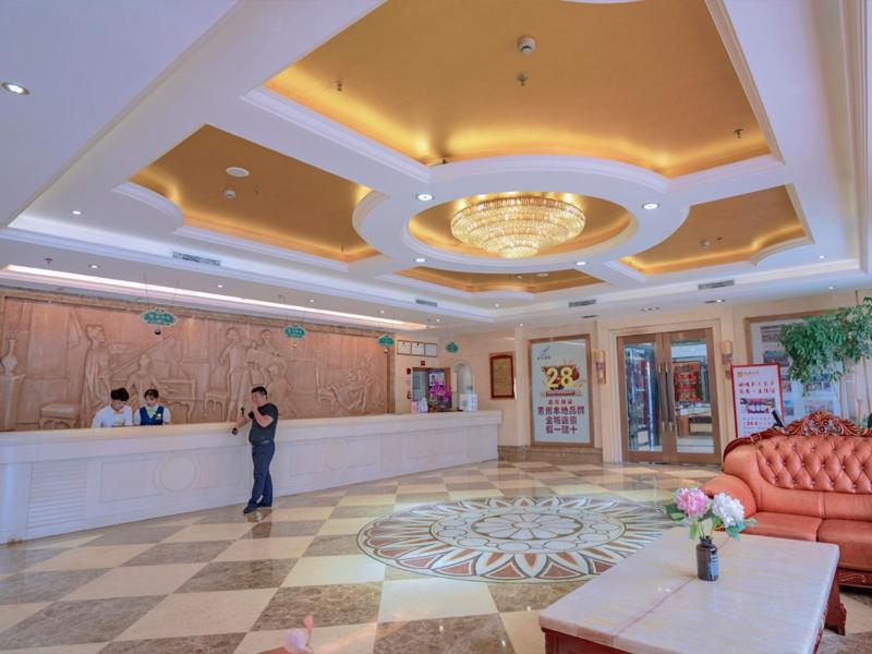 Vienna Hotel Huizhou Zhongkai Avenue 16/48