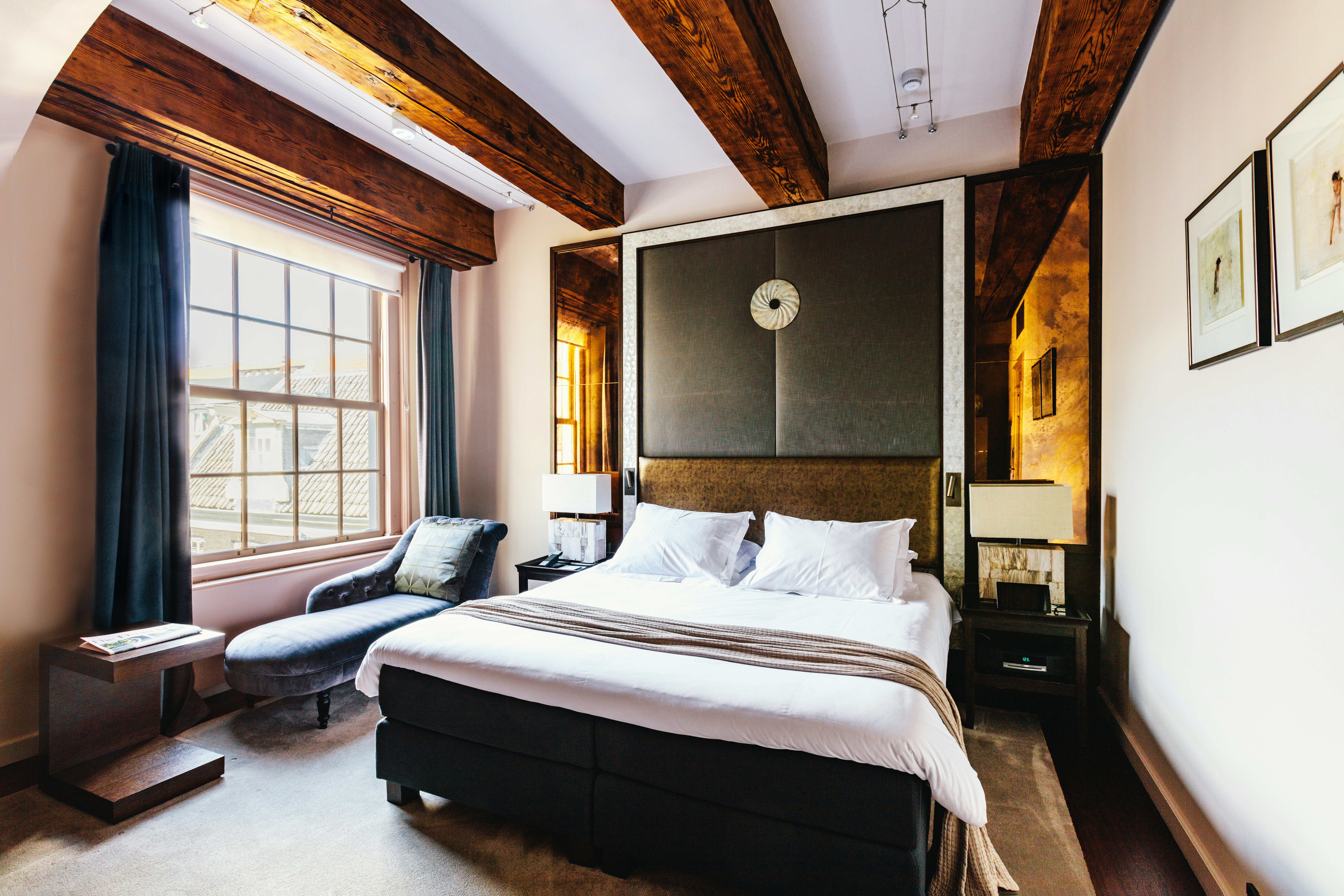 LUXURY, DOUBLE BED