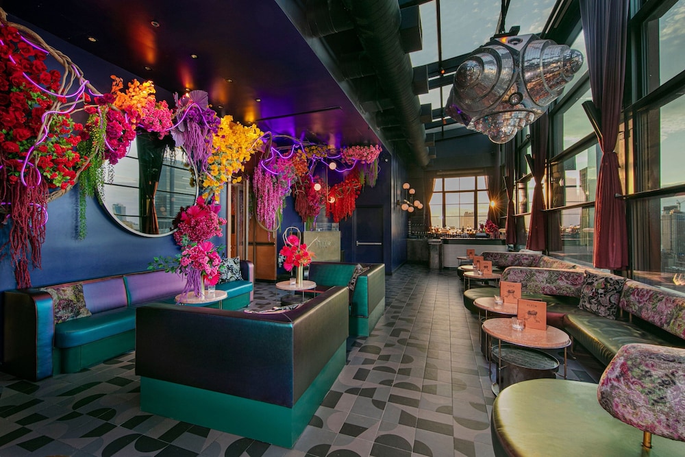 Moxy NYC Chelsea 51/56