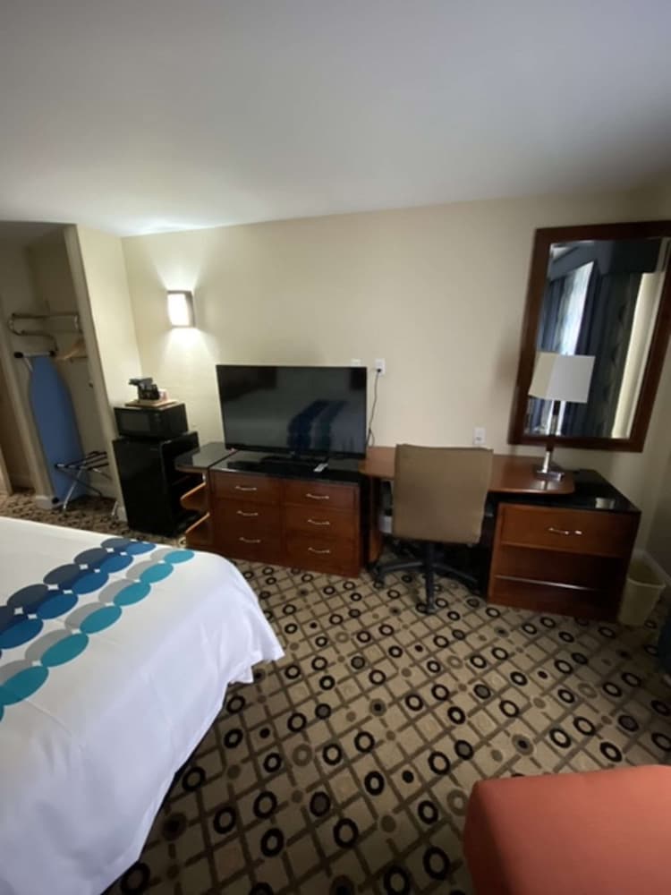 Baymont by Wyndham College Park Atlanta Airport South 21/50