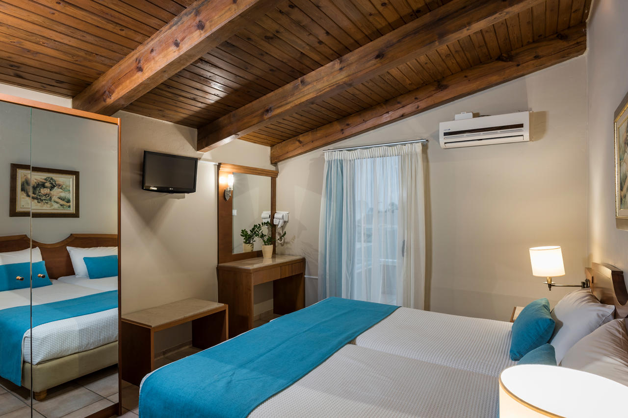 Elotis Suites 25/39