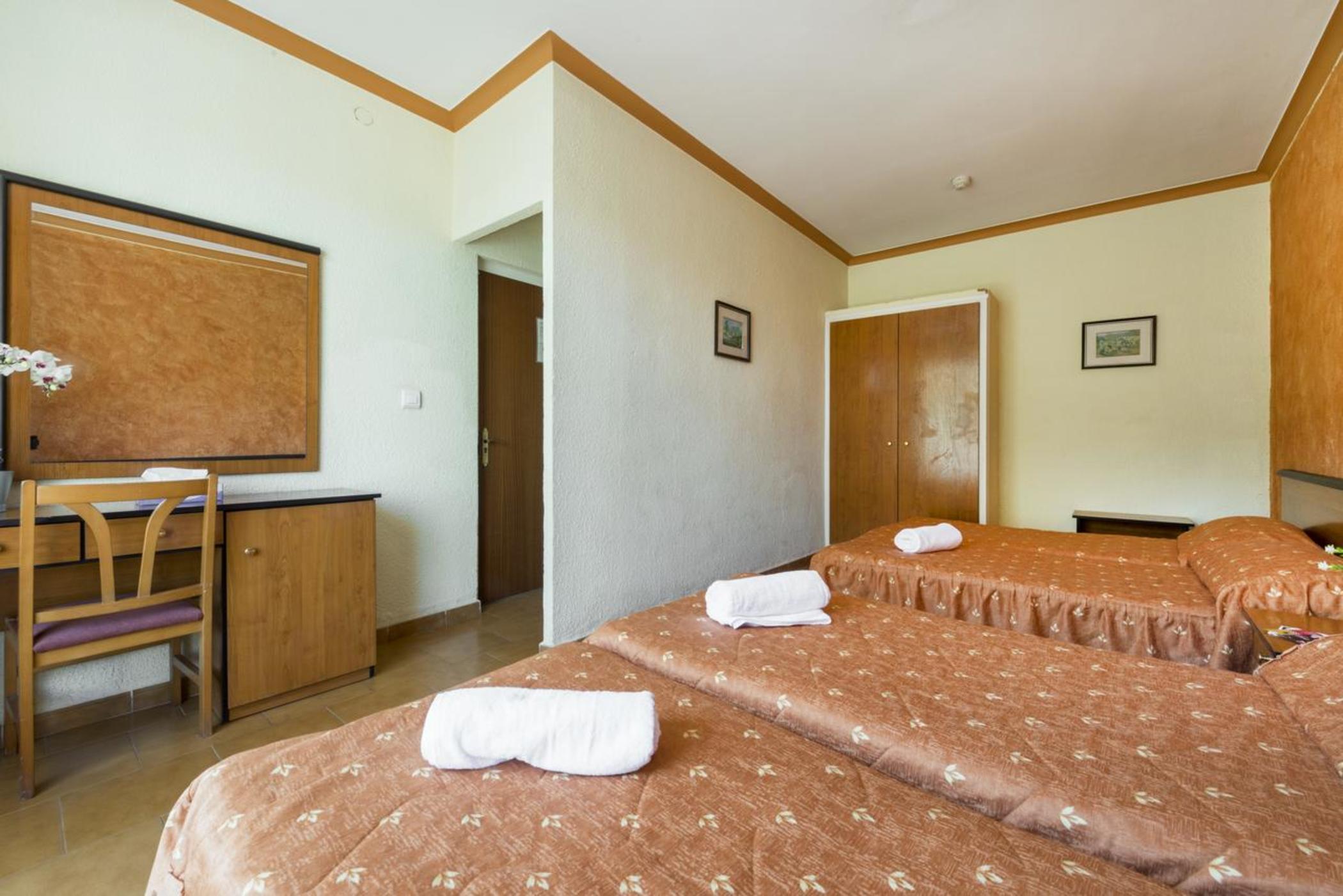غرفة عائلية، Hotel Marisol 3/5