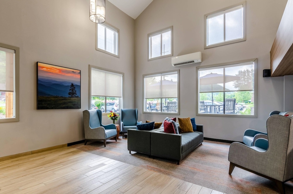 Graystone Lodge, an Ascend Collection Hotel 31/50