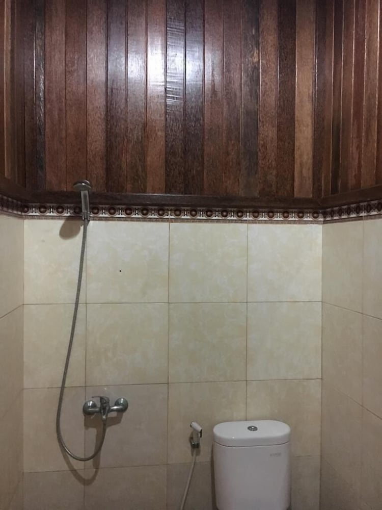 Linda Beach Resort 35/41