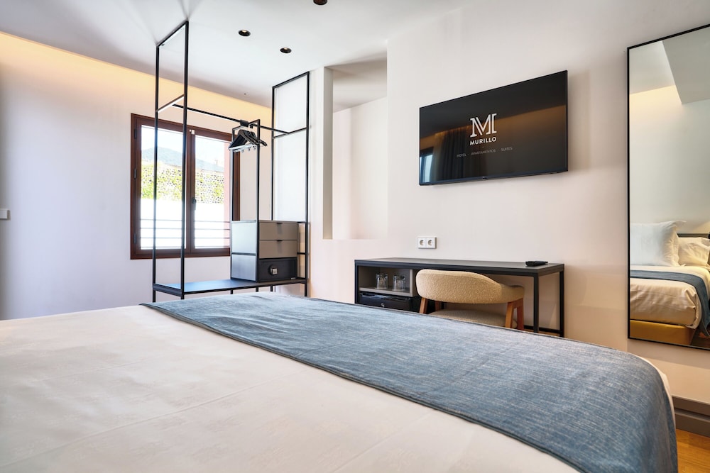 SUPERIOR, JETTED TUB, TERRACE
