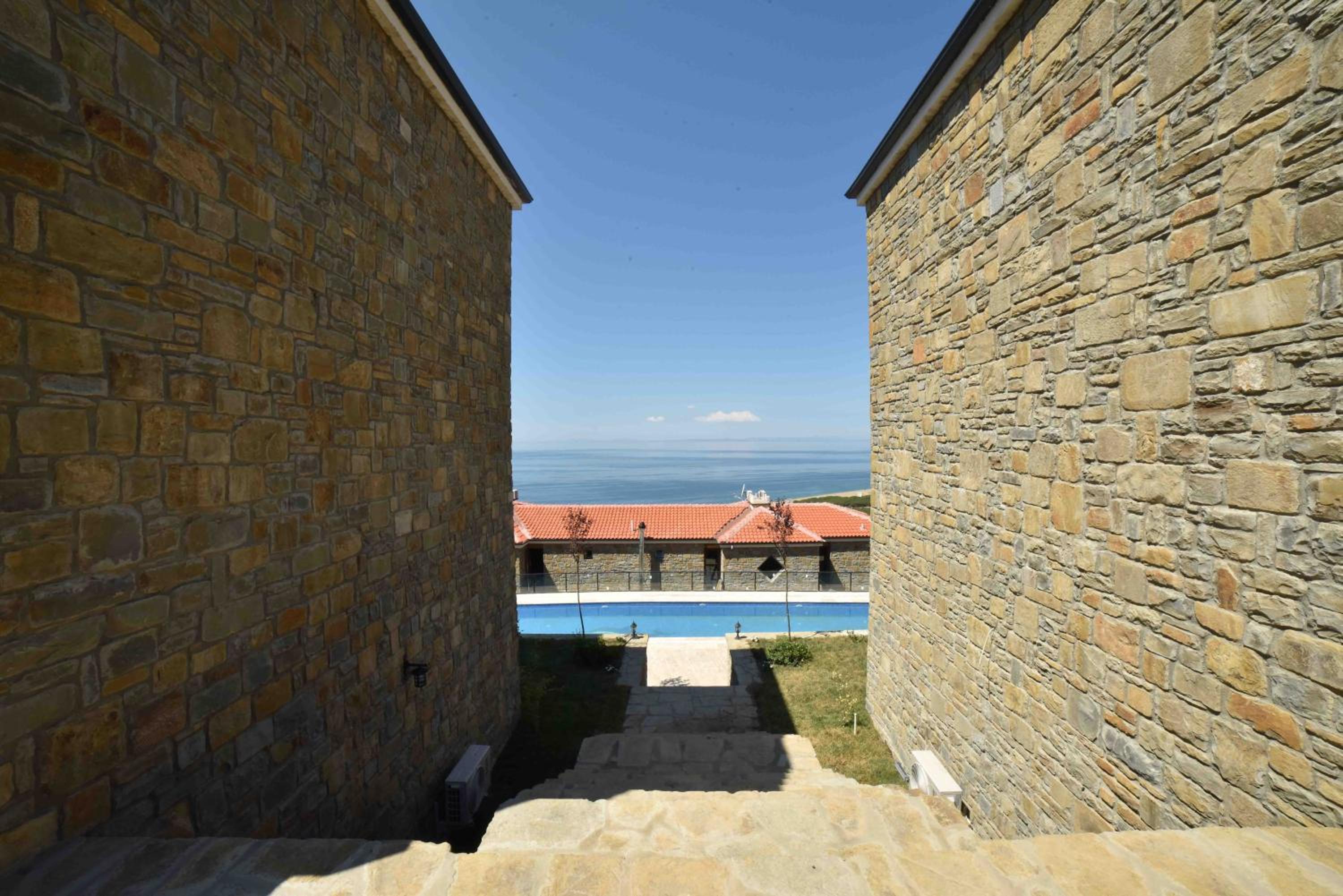 Limnos Otel 6/15