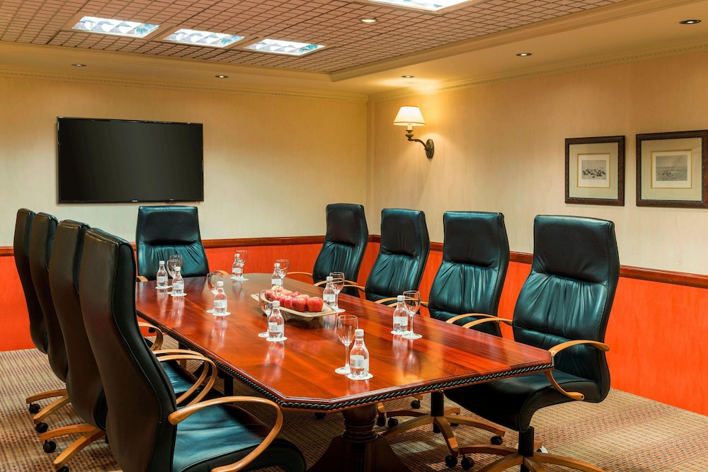 Sheraton Pretoria Hotel 50/58
