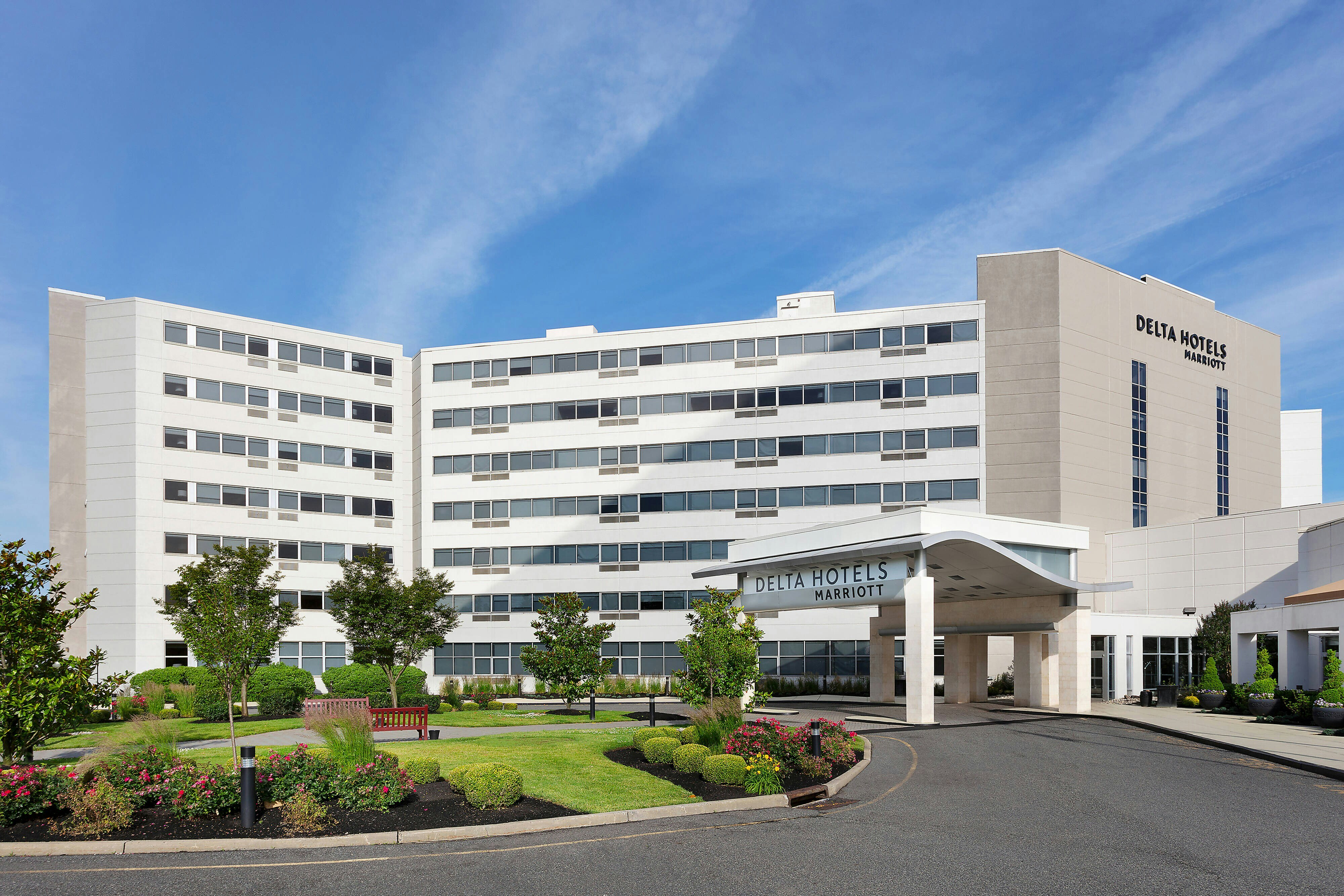 Delta by Marriott Hotels Woodbridge 13/13
