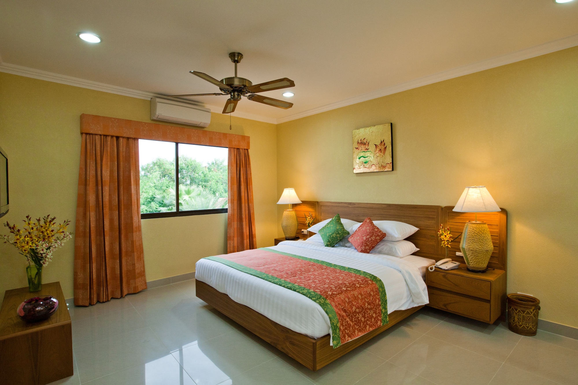 1 BEDROOM, EXECUTIVE, APARTMENT
