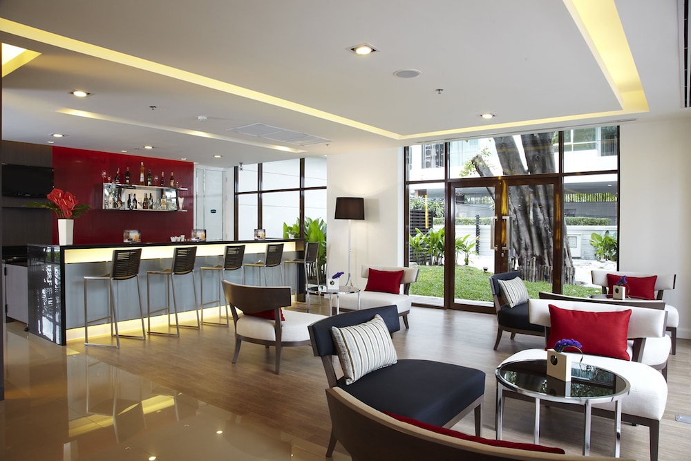 Ibis Bangkok Riverside 38/66