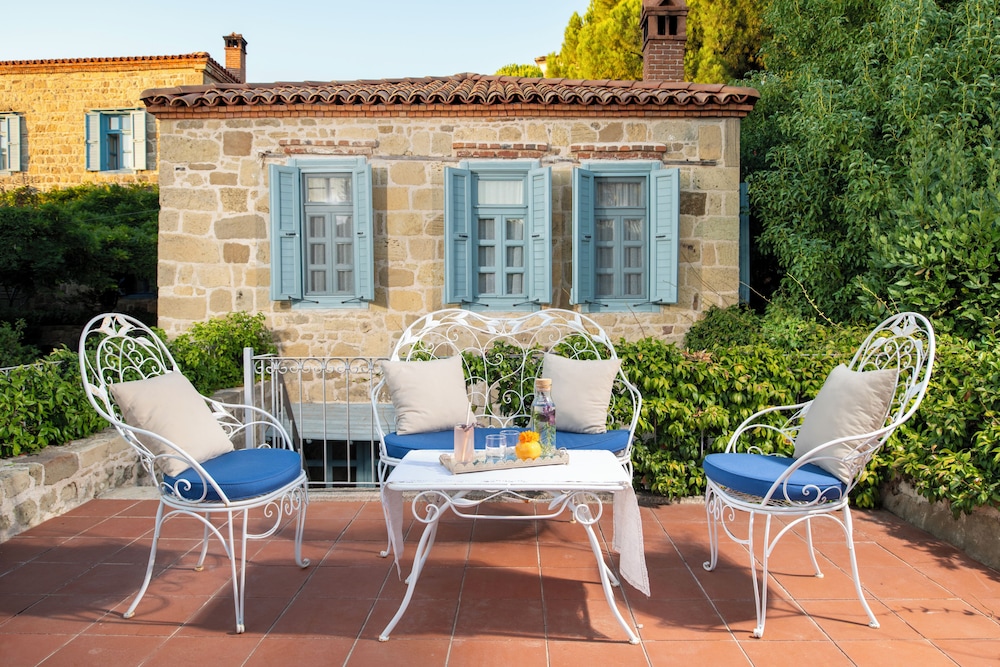 Ida Blue Adatepe - Adults Only 3/49