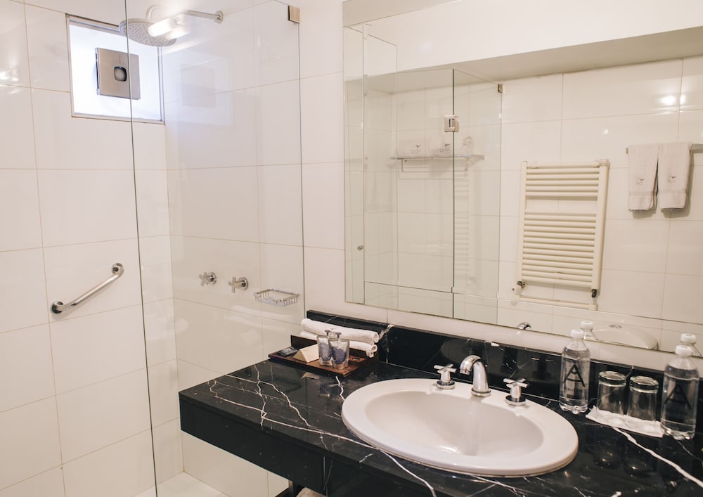 Atiq Boutique Hotel 45/48