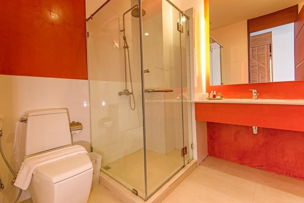 KORAPURA RESORT 45/48