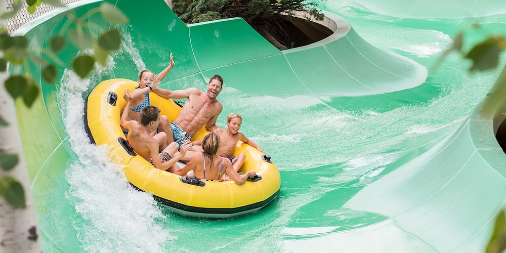 Polynesian Water Park Resort 63/73