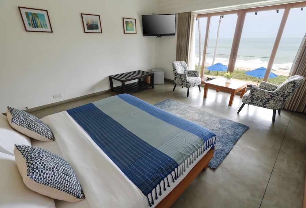 Ubuntu Beach Villas by Reveal 12/50
